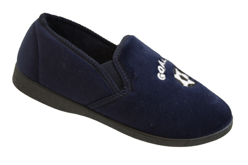 soccer slip on shoes
